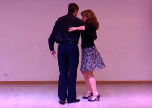 Swing Paso alternativo Abierto