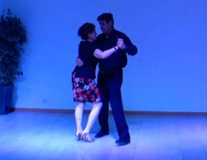 Kizomba Giro en Tres Tiempos