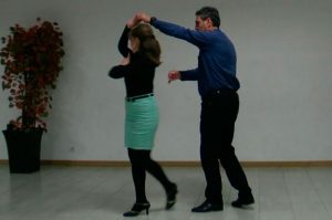 Hustle Esfera con salida