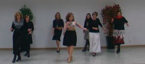 Baile en línea meneito de Cumbia