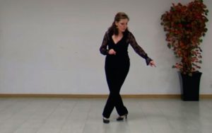 Meneito-Baile-en-Linea-Kizomba-1