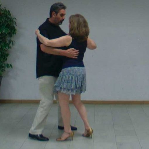 Pasodoble Lateral sobre la línea de baile