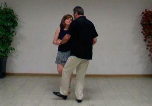 Bachata punta tacón punta
