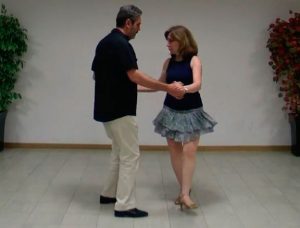Bachata punta tacón punta