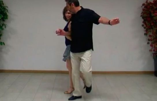 Bachata-Aperturas-con-toques-de-tacón-12-3