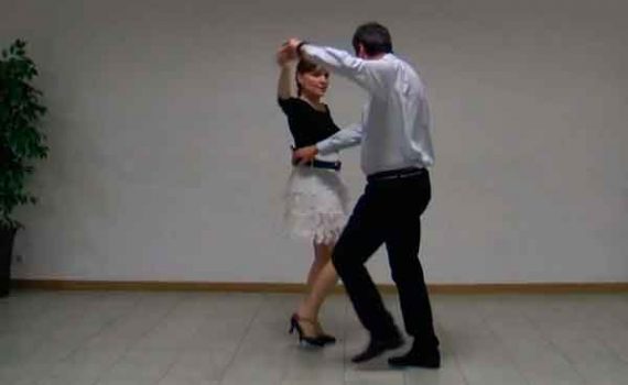 Cumbia siete con giro