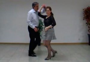 Salsa cubana Enchufla con mambo