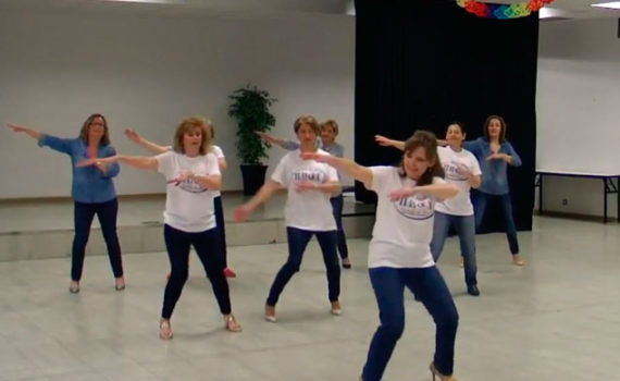Baile en grupo Despacito
