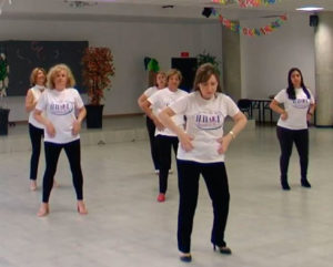 baile en grupo La cintura