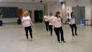 Baile en grupo meneito Échame la culpa