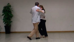 Kizomba Cruzado con enganche