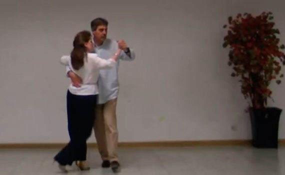 Kizomba Salida con medio giro